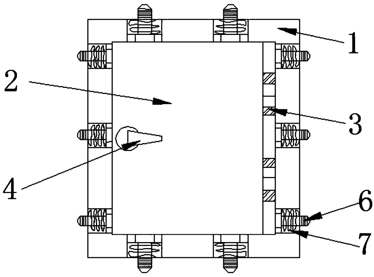 Fire door with strong aseismic capability