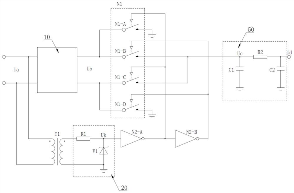 Compensating circuit for gyrocompass