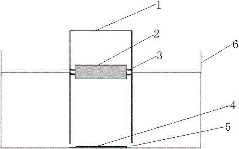 Capacitive oil mass measuring device