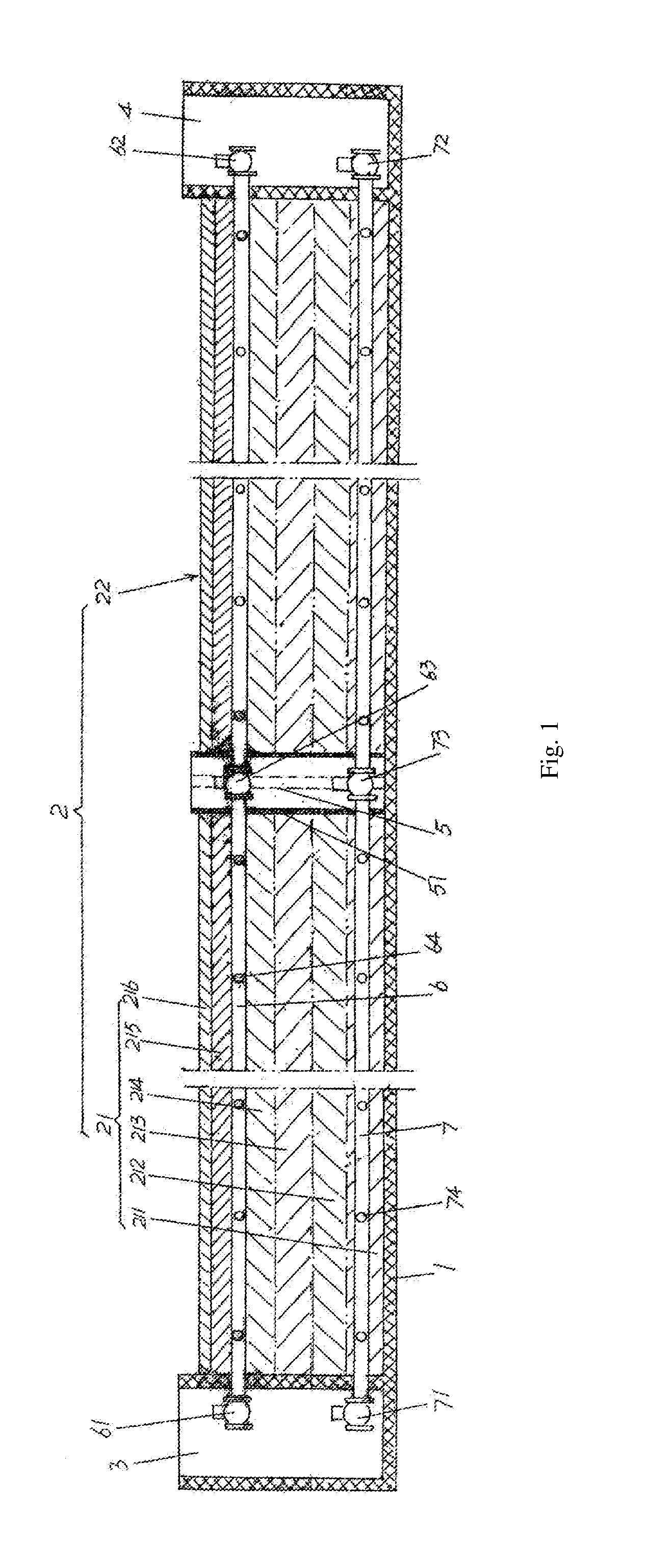 Device for artificial wetland sewage treatment and method for treating sewage thereof