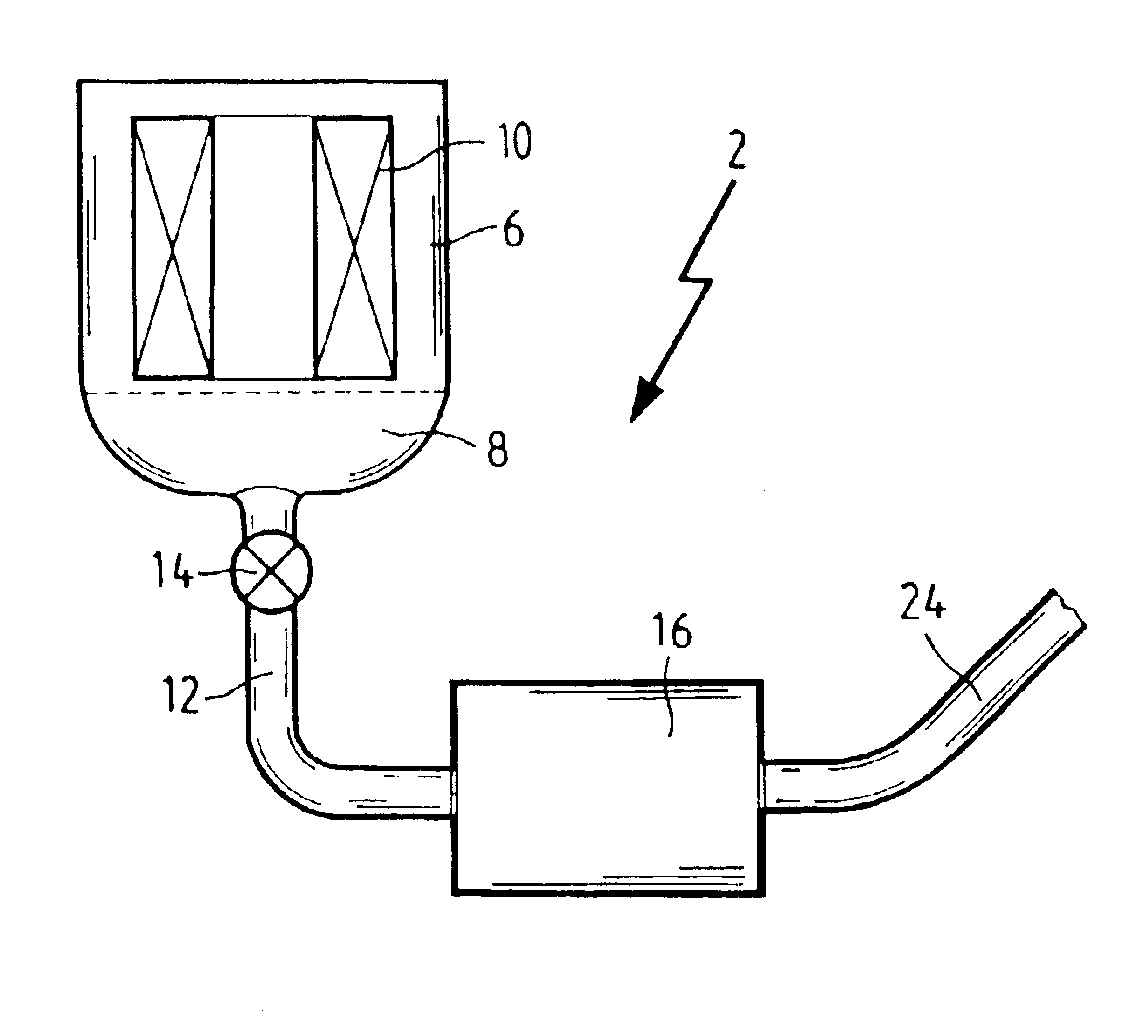 Method and apparatus for storing water separated from fuel