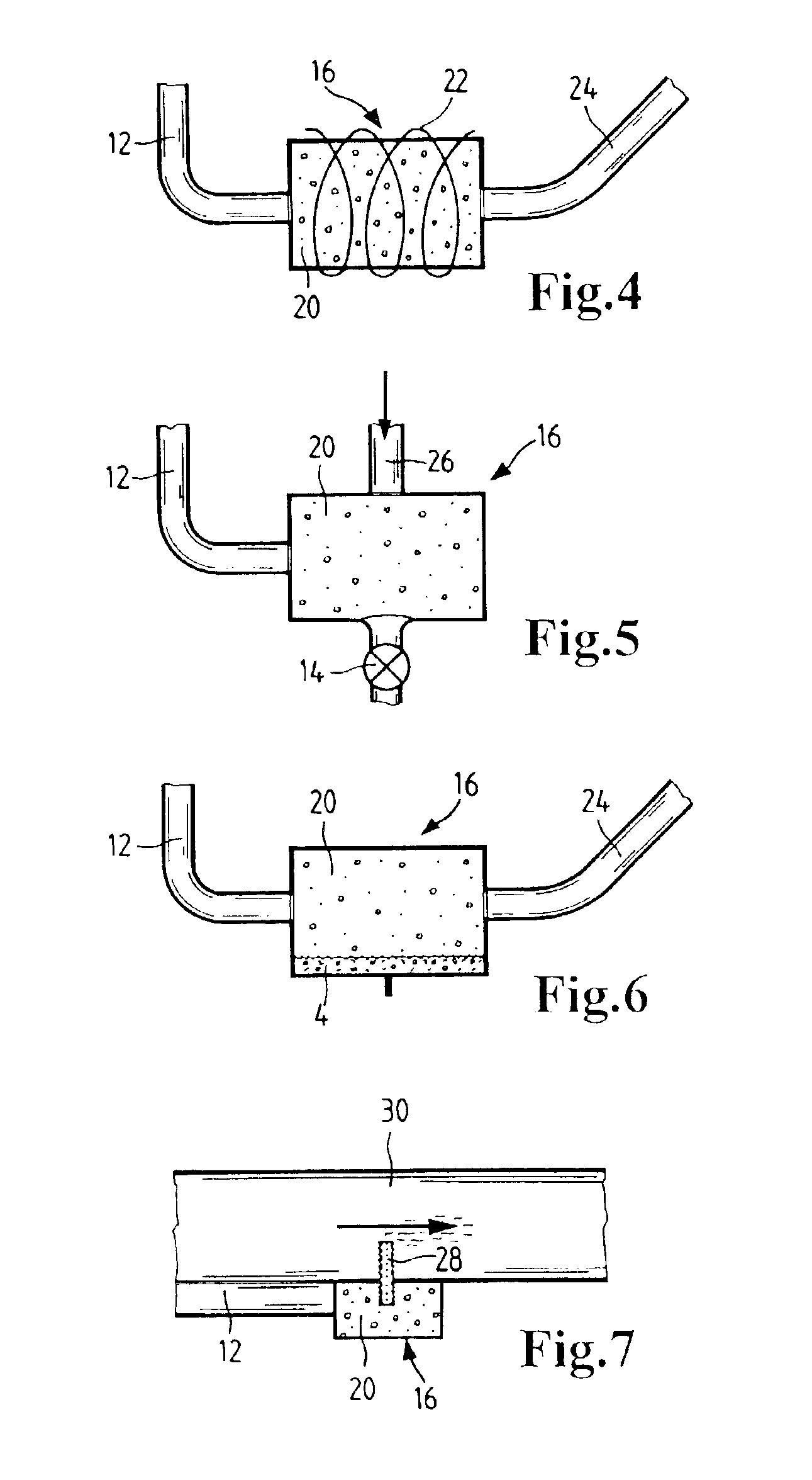 Method and apparatus for storing water separated from fuel