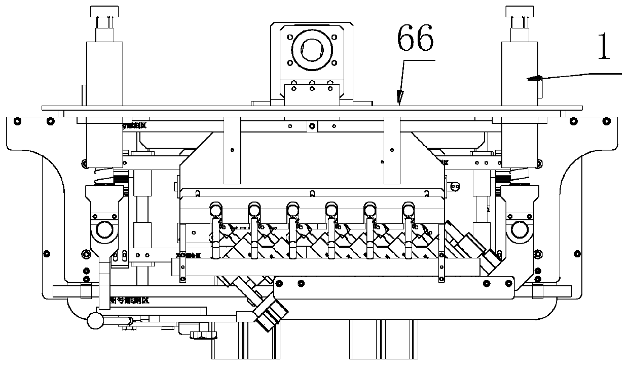 Heat sealing device for multi-row bagged packaging machine