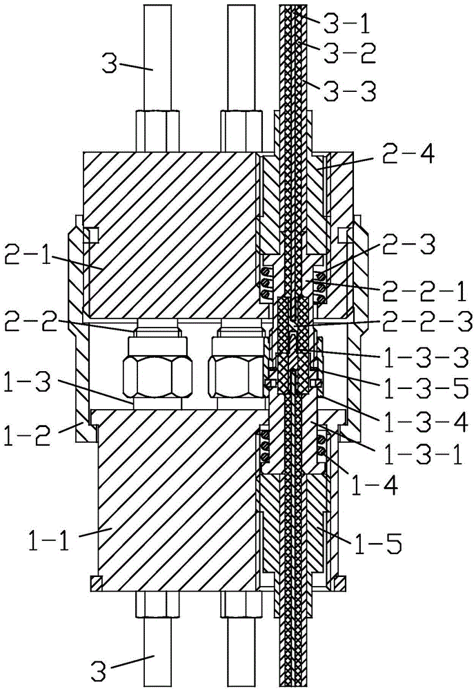 A multi-head cable connector