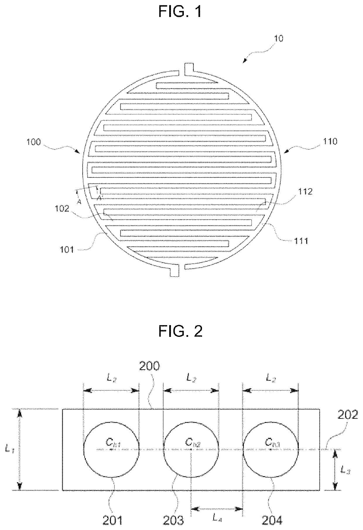 Water decomposition device and method of manufacturing the same