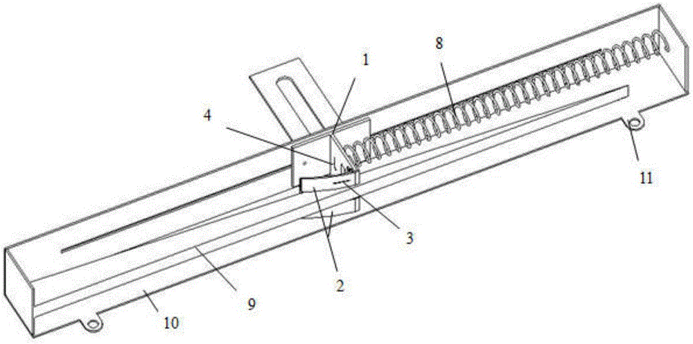 Fiber grating dislocation gauge with wedge-shaped structure