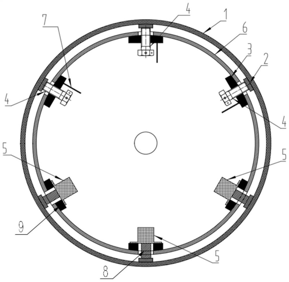 Spraying rotary clamp for spraying and winding thermal insulation pipe and clamping method