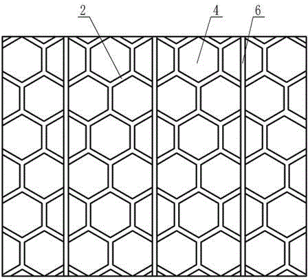 Honeycomb, chamfer and reinforcing rib composite plastic formwork