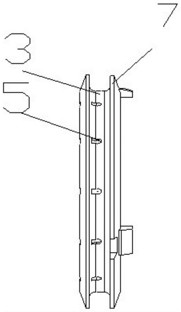 An inflatable cushioning three-lobed inner support device