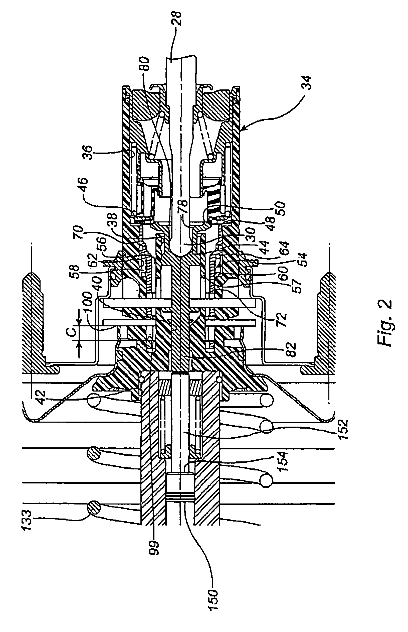 Booster with reduced dead travel and a braking system comprising such a booster