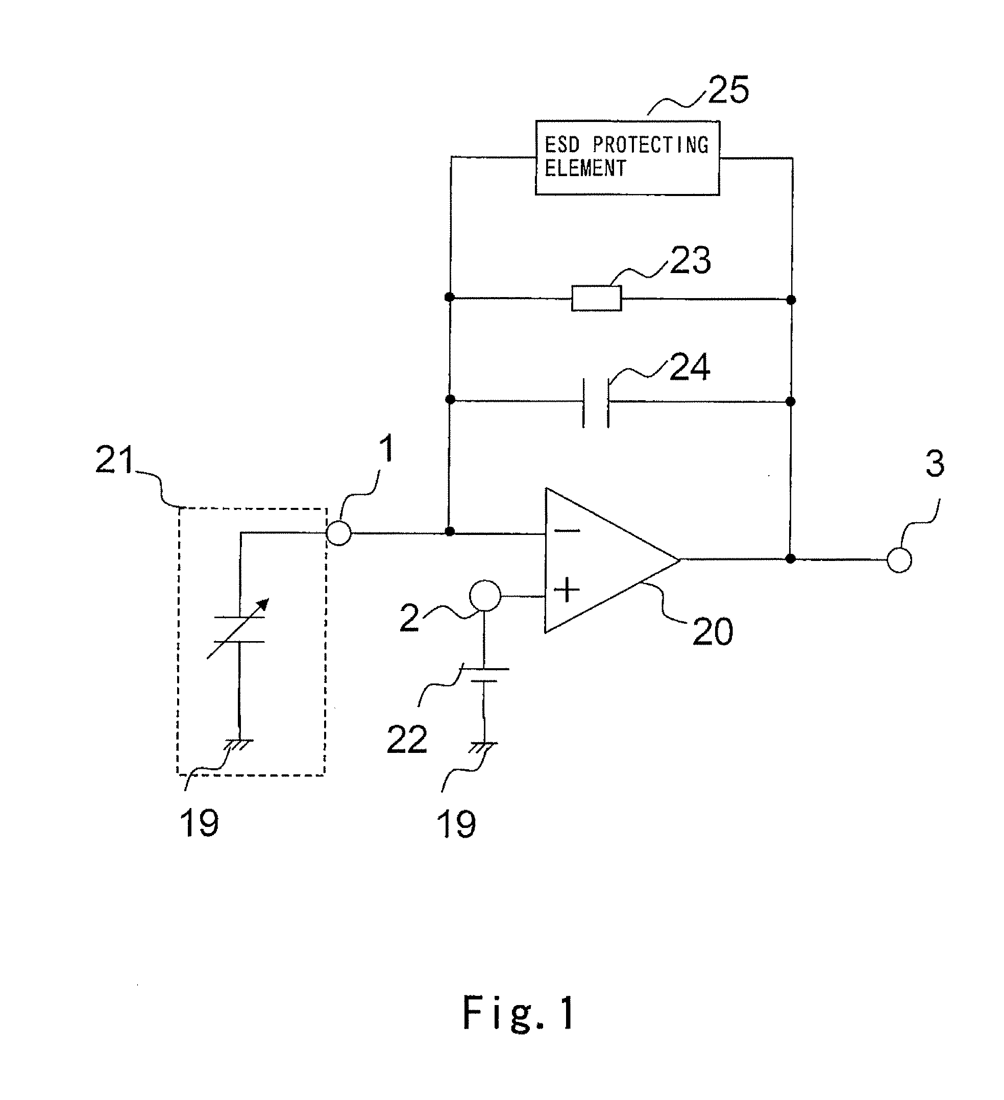 Amplifying device for condenser microphone