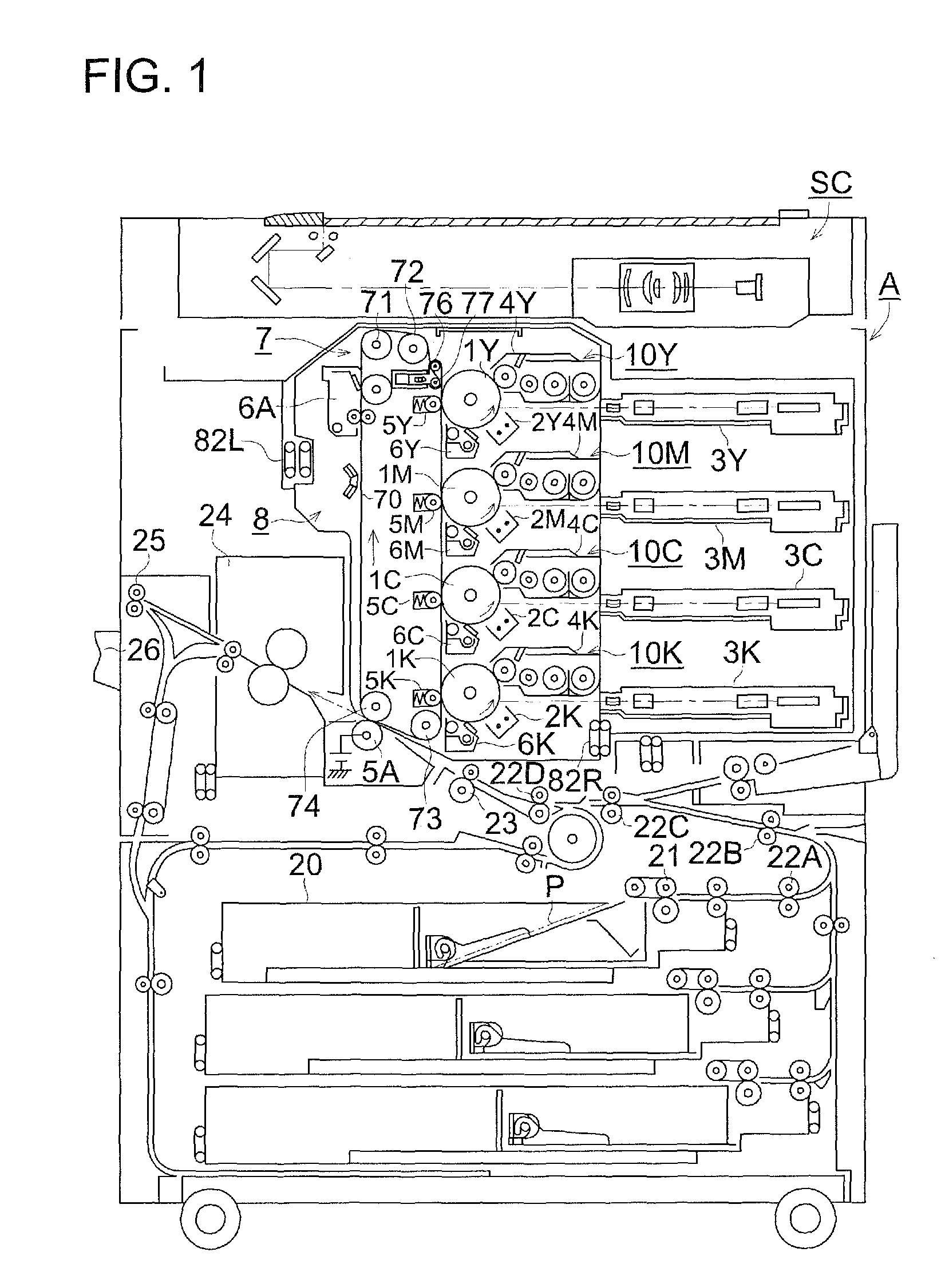 Electrostatic latent image developing toner and method of image forming