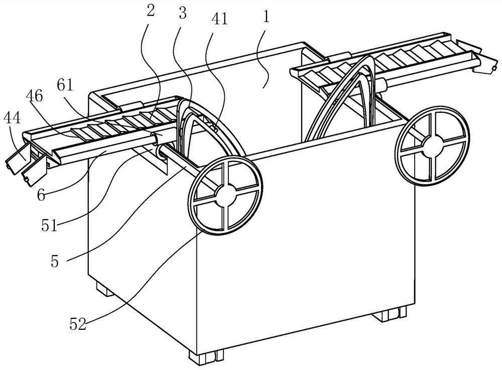 Livestock feed cart and method of use thereof