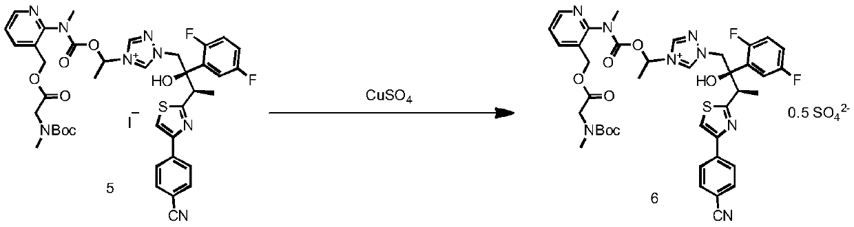 Method for preparing isavuconazolium monosulfate by redox reaction