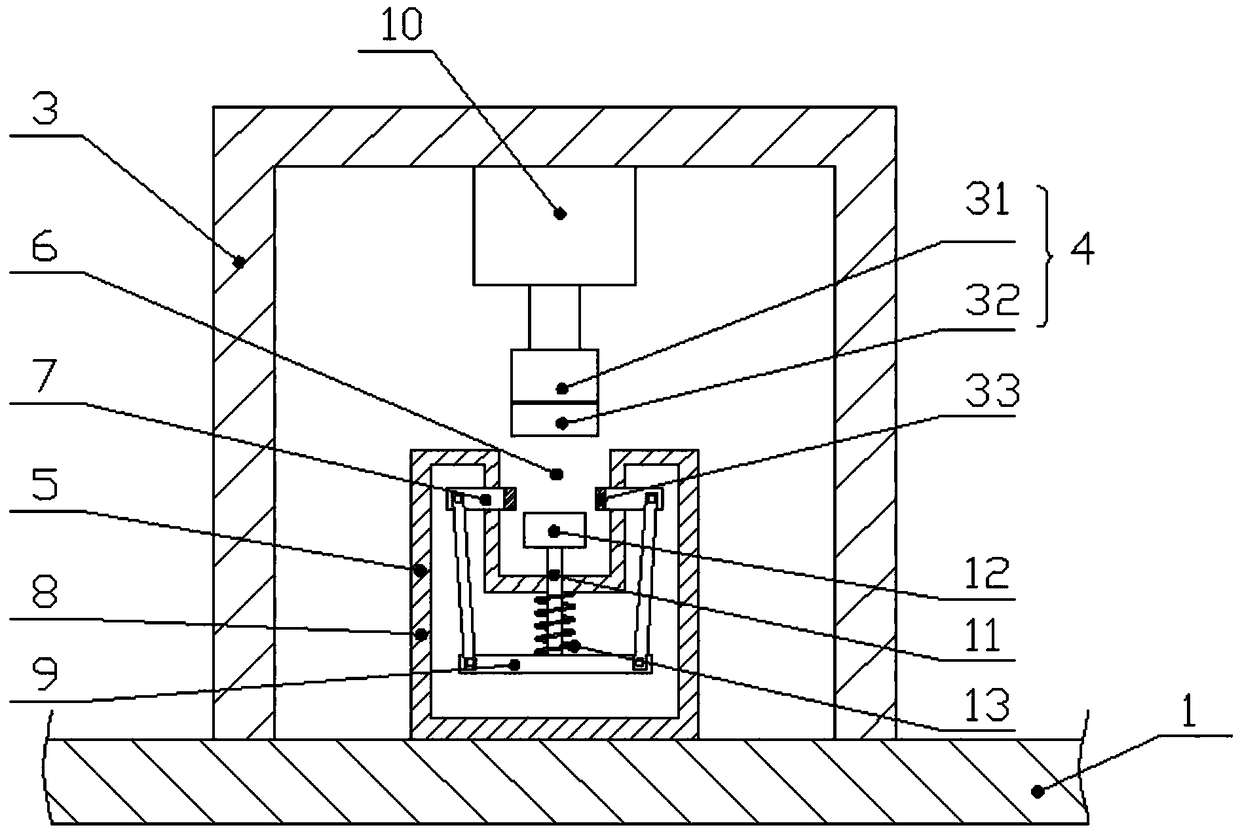 Aluminum alloy fixed-distance cutting device