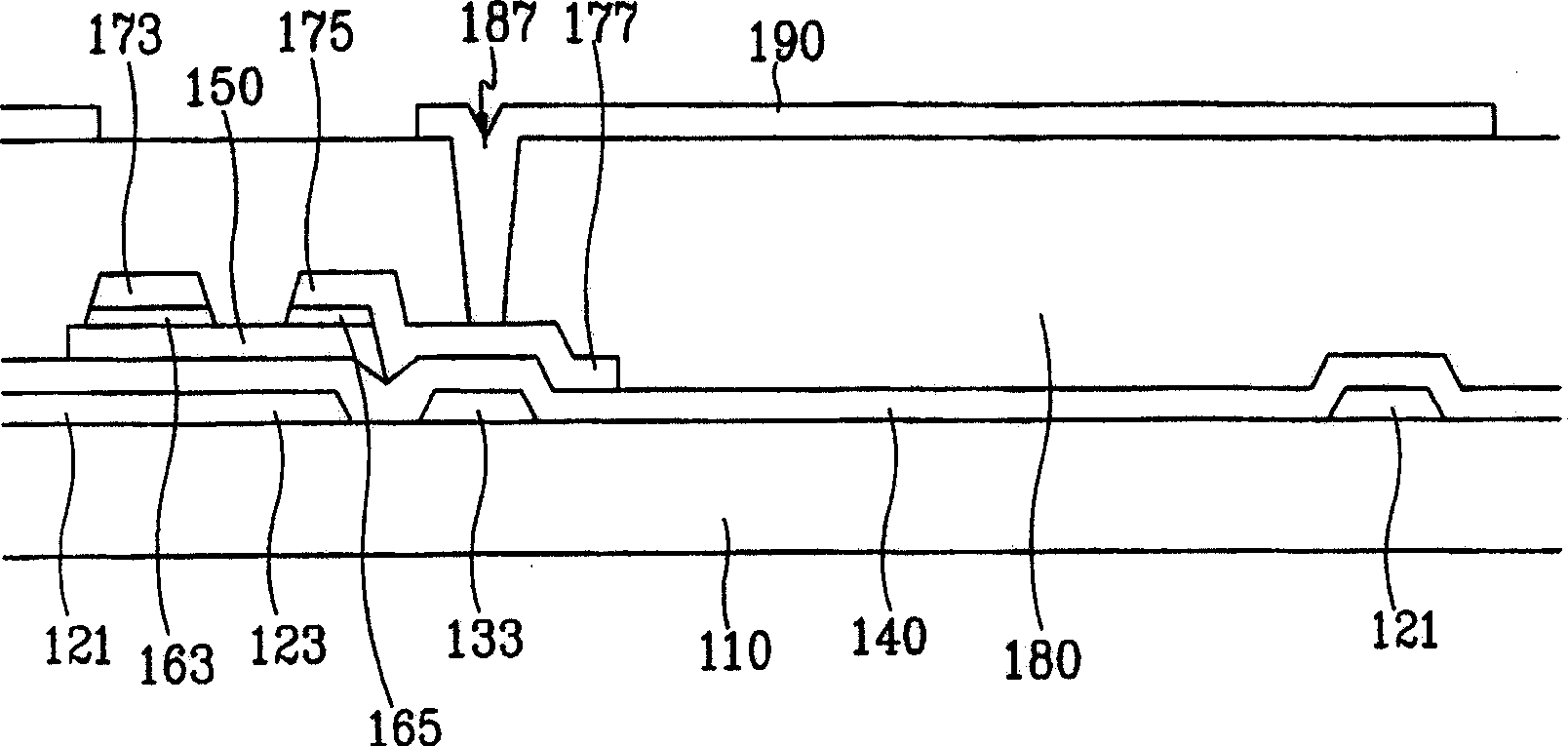 Thin film transistor array panel and liquid crystal display including the panel