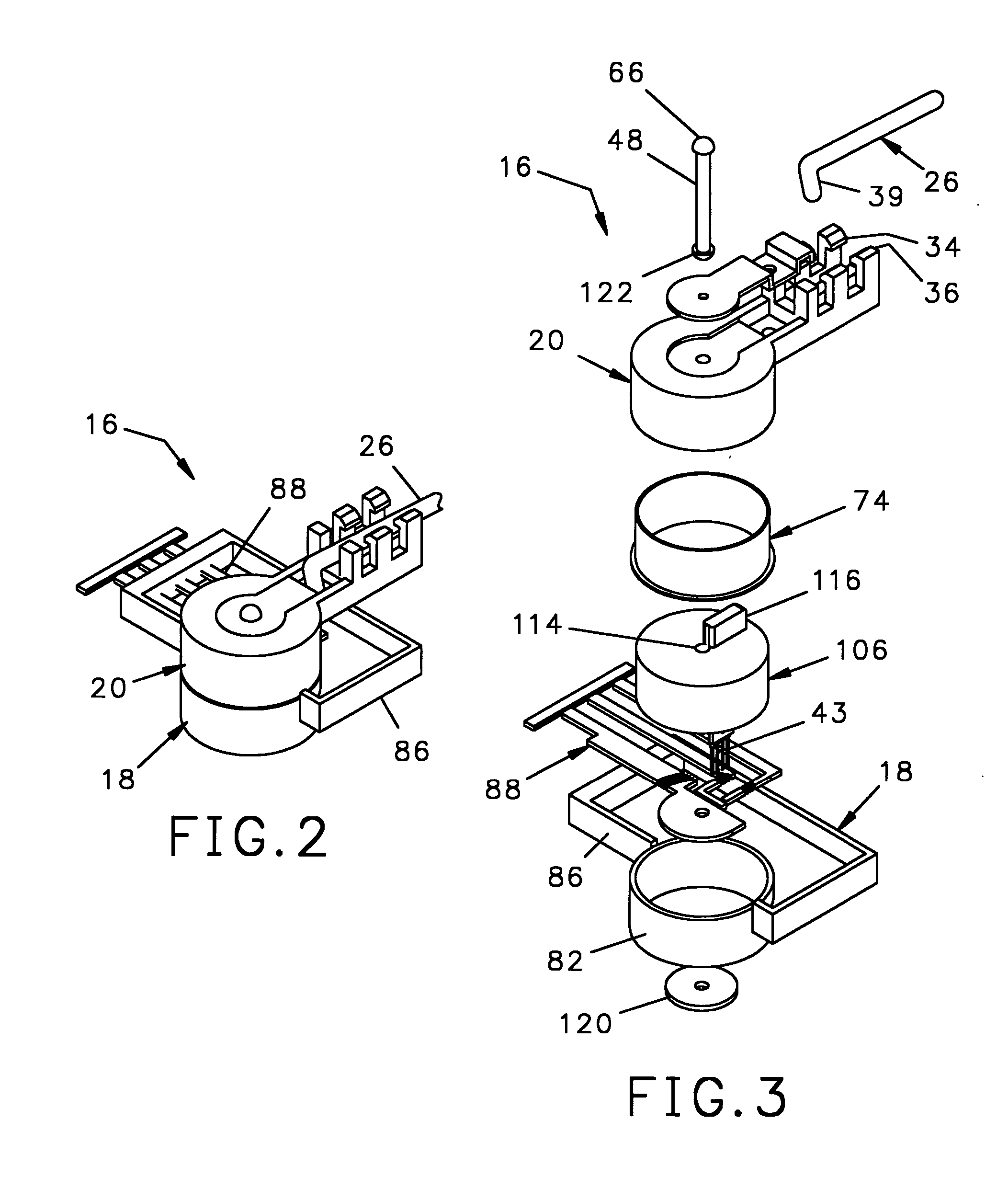 Device employing magnetic flux to measure the level of fluid in a tank