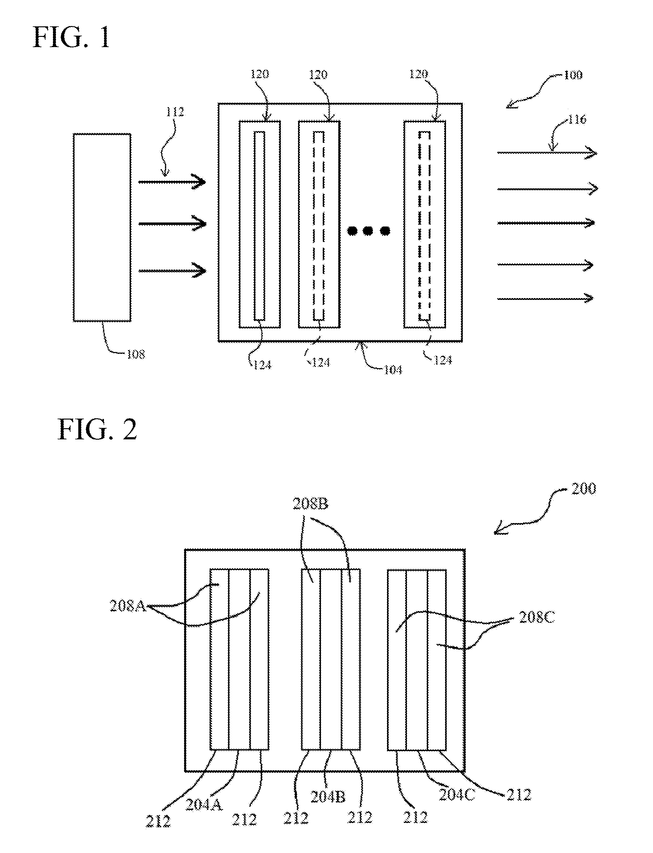 Resonator-enhanced optoelectronic devices and methods of making same