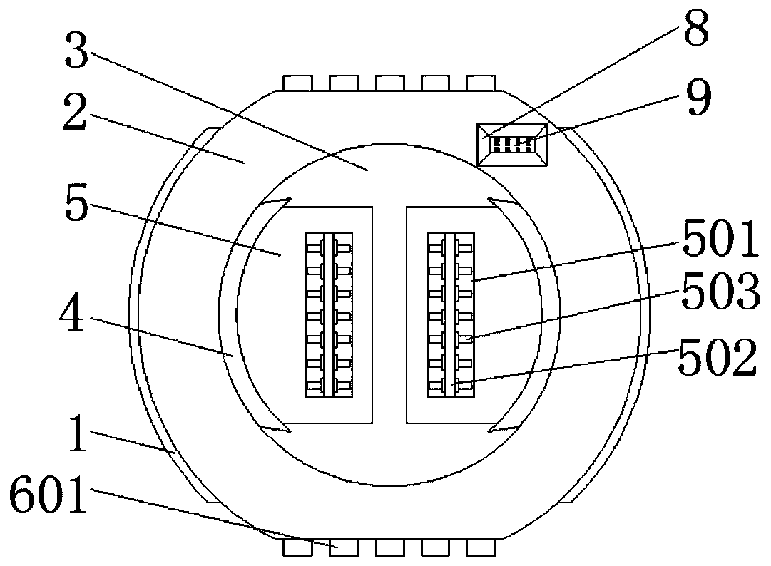 Detection device with dredging auxiliary structure, for pipelines of offshore drilling platform