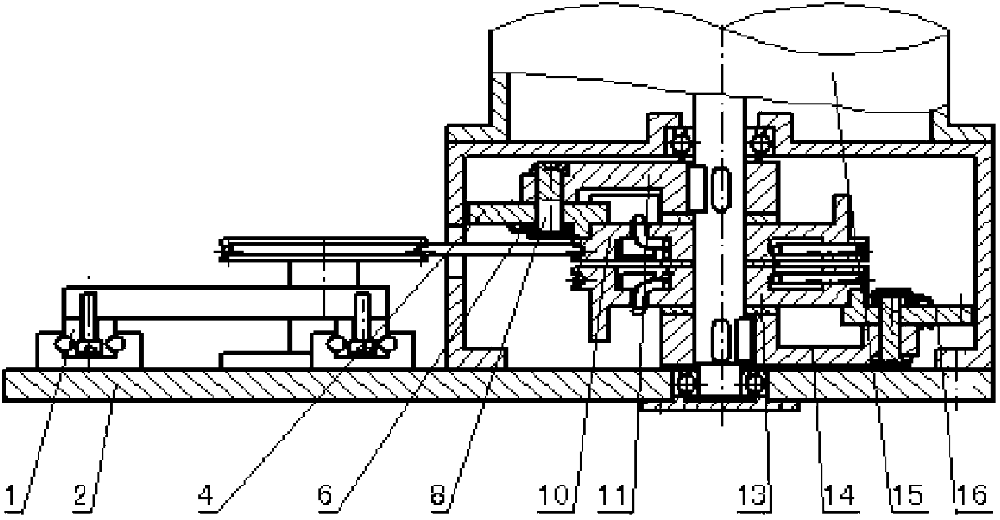 Switching pawl type uniform reciprocating mechanism