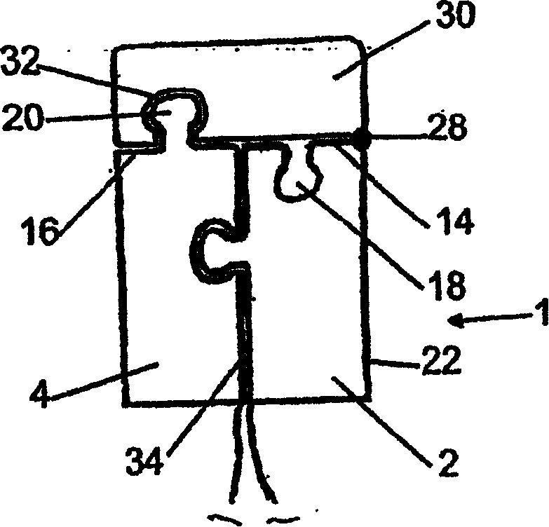 Coupling closures and docking devices containing said coupling closures