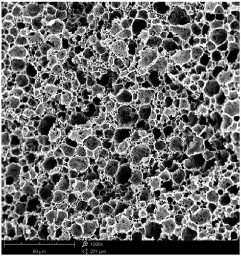 Pressure-sensitive polymer syntactic foam with through-cell structure and preparation method thereof