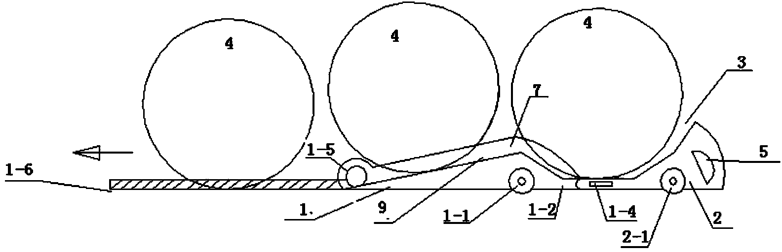 Wheel-track-adjustable trailer frame and working method thereof