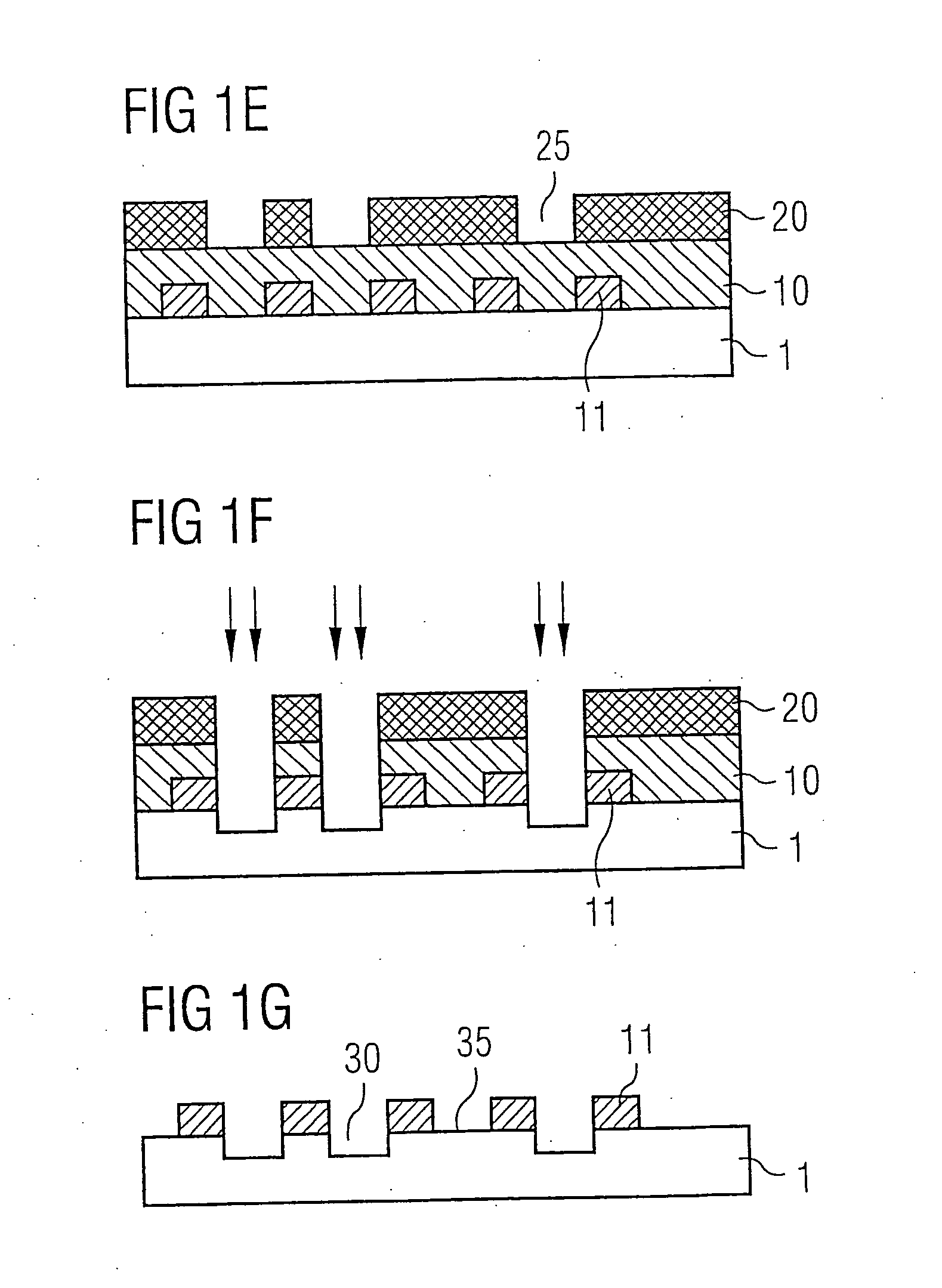 Composition which forms an electrically conductive resist layer and a method for patterning a photoresist using the resist layer