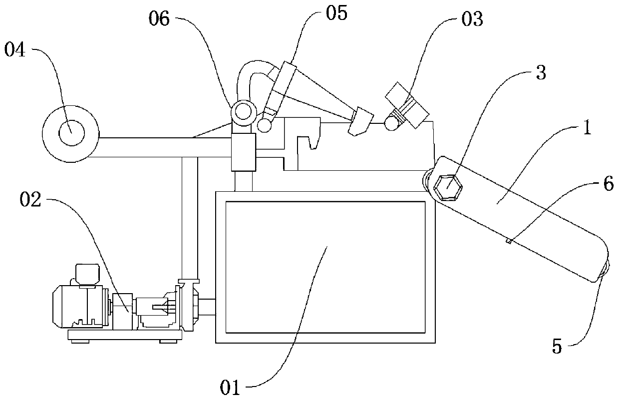 Self-cleaning dry slag discharging device for slurry separating machine