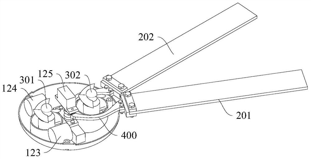 Tail passive variable form bionic tadpole robot and its motion realization method