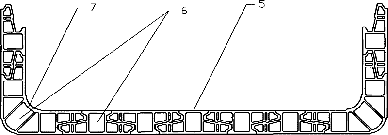 Supporting template used for sealing bottom surface of building template