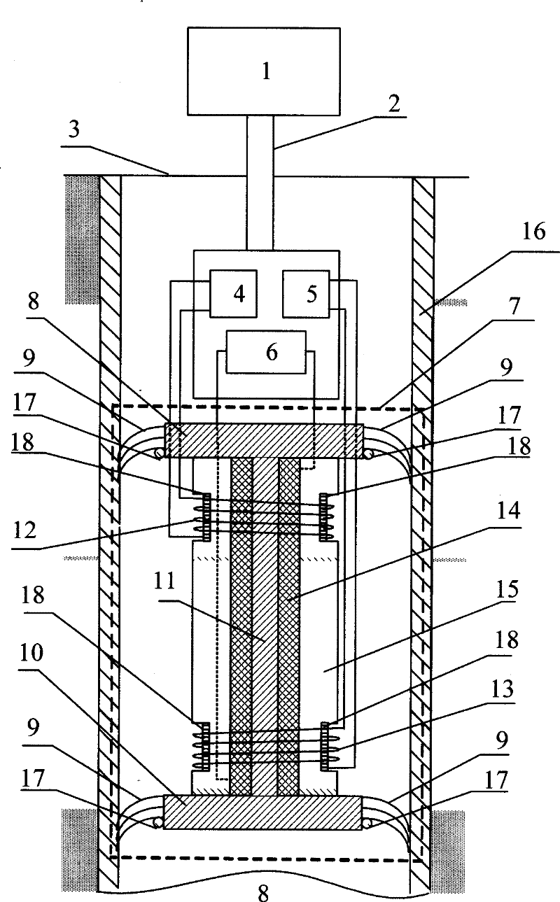 Transient electromagnetic logging device in through-casing well