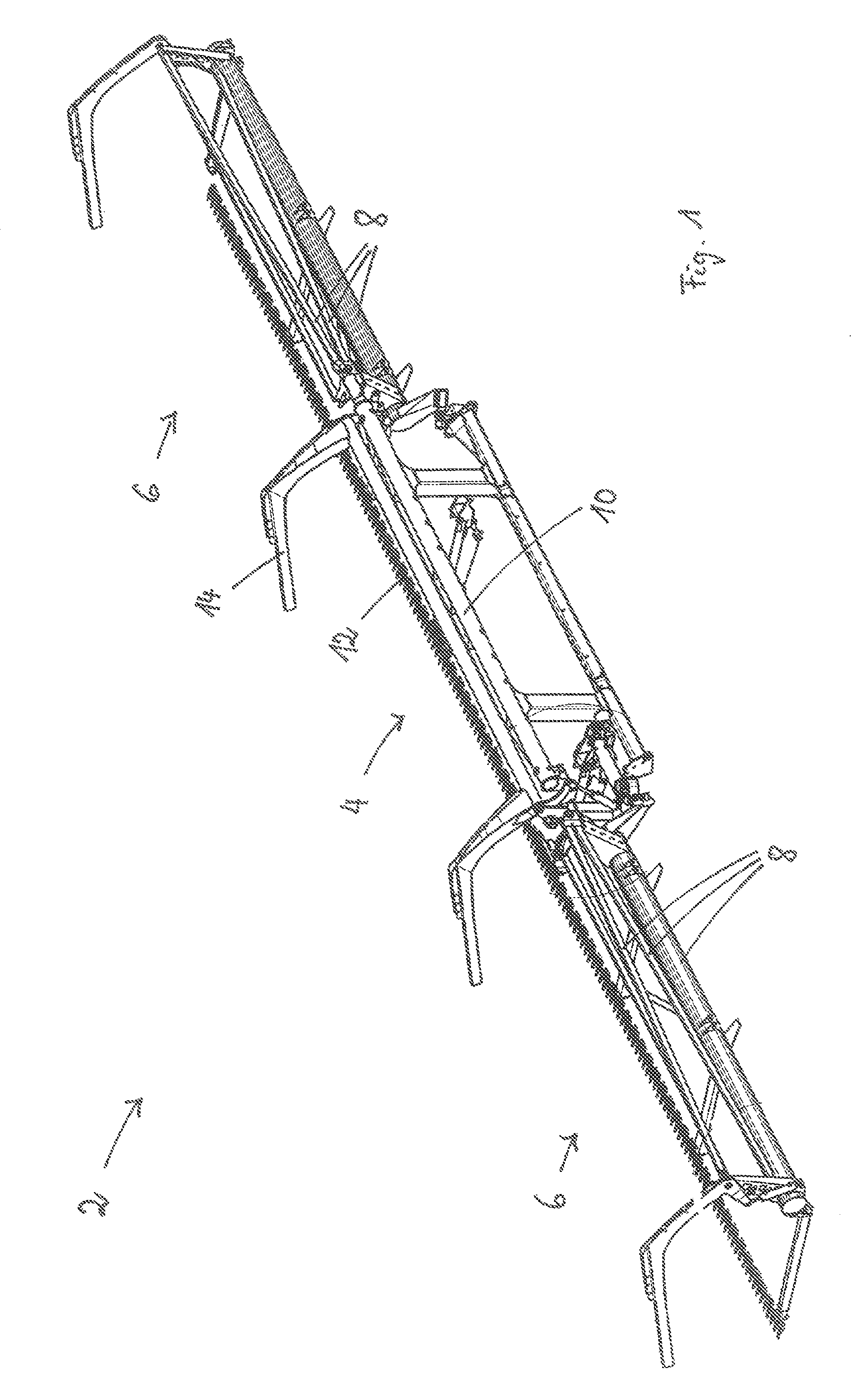 Header with center part and side parts adjustable relative to the center part