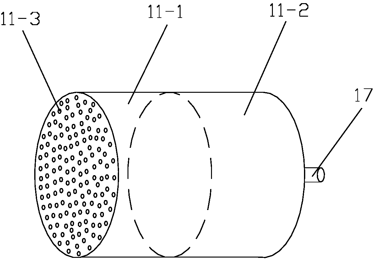 Device and method for real-time monitoring of moisture migration inside rock and soil during freeze-thaw process