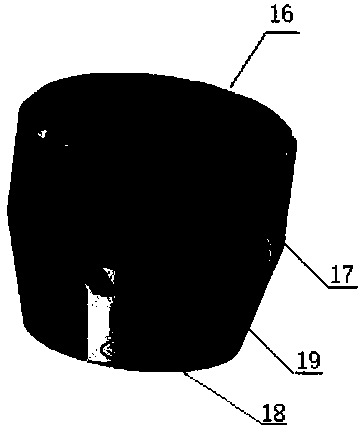 Protecting device for wellhead of water injection well