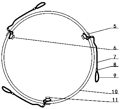 Horizontal lifting device of automatic locking iron bucket