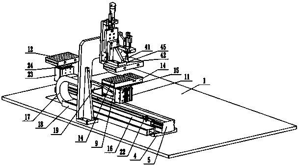 Rubber bag conveying and bag opening device for packaging attaching electronic clamp