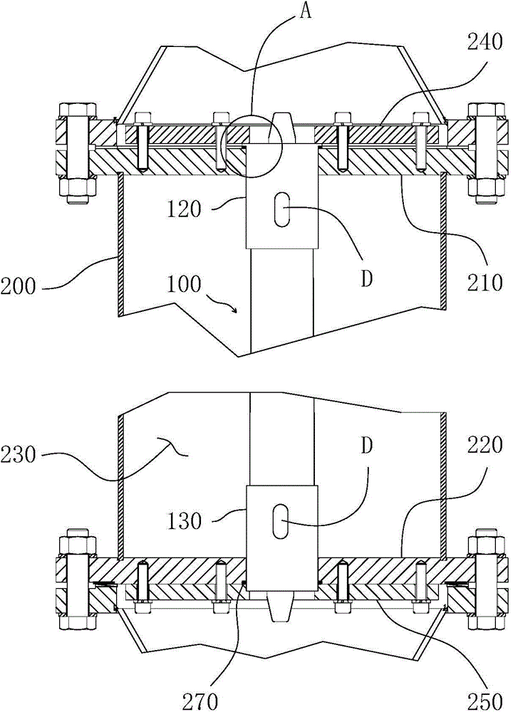 Cross flow filtering device and filtering assembly used for same