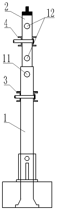 Hydraulic elevating device for iron tower