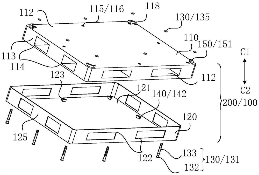 Pallet, pallet reinforcing structure and packaging device