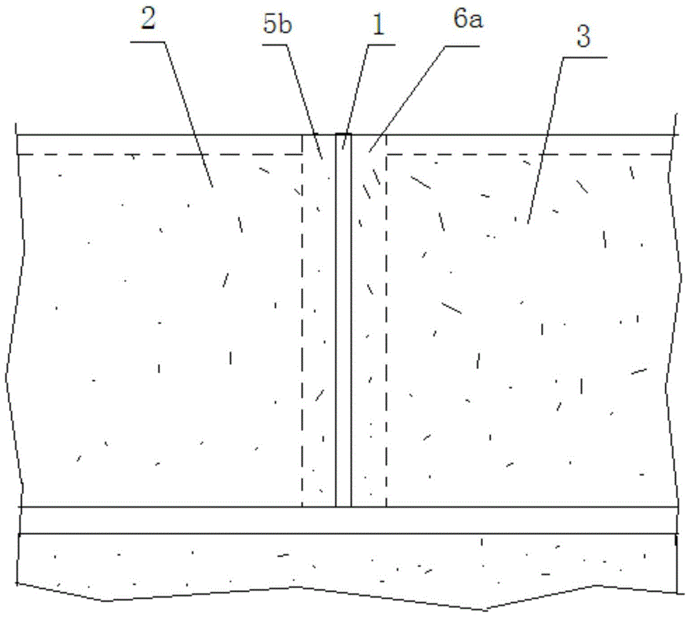 Pre-excavation guide tunnel filling method for roadside support for secondary reuse of roadway with artificial side