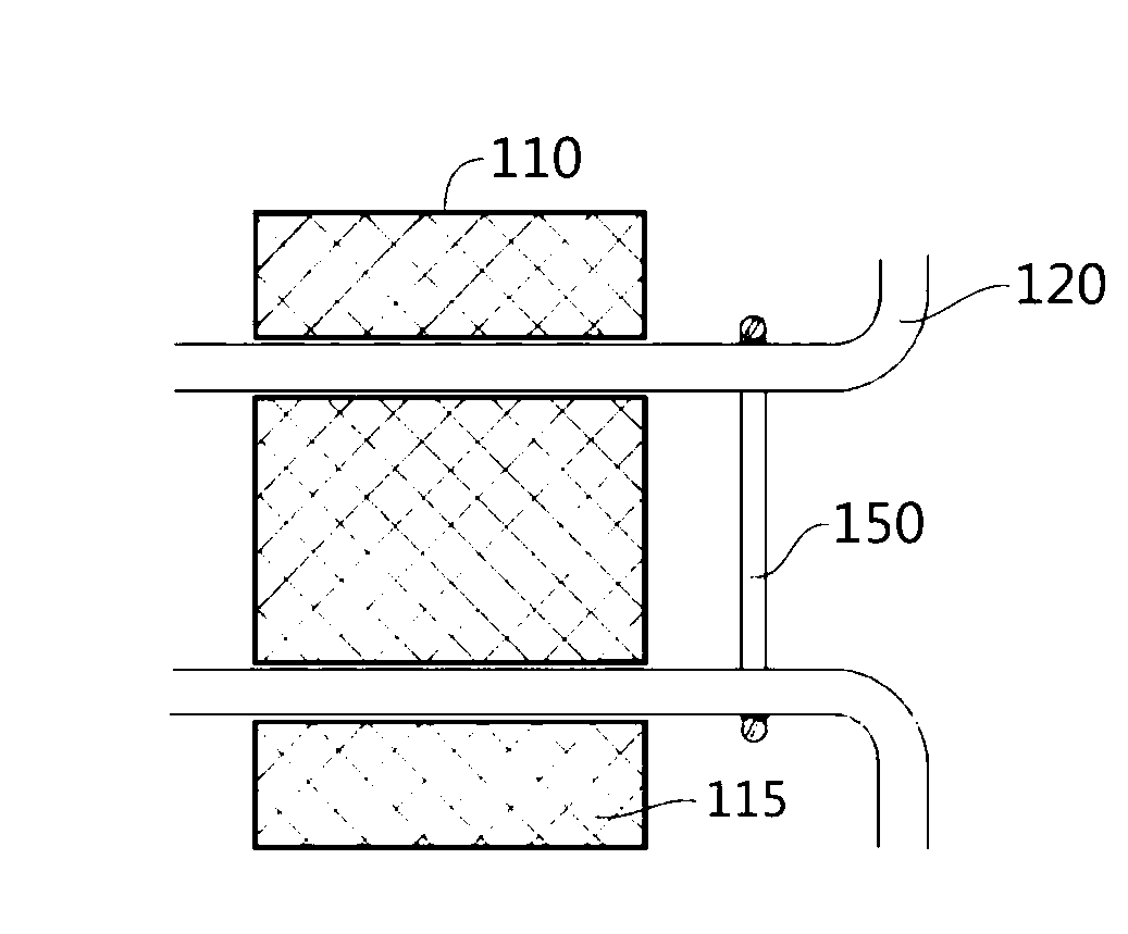 Rigid-connection connector of sandwich shear wall structure