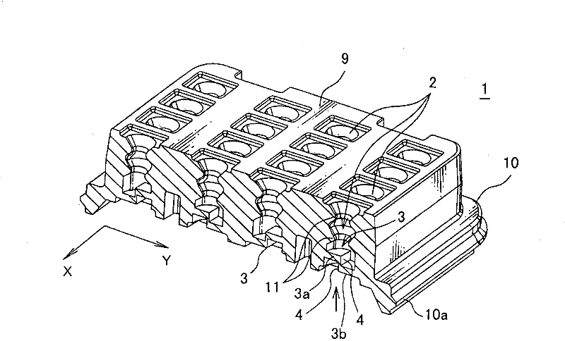 A connector sealing element