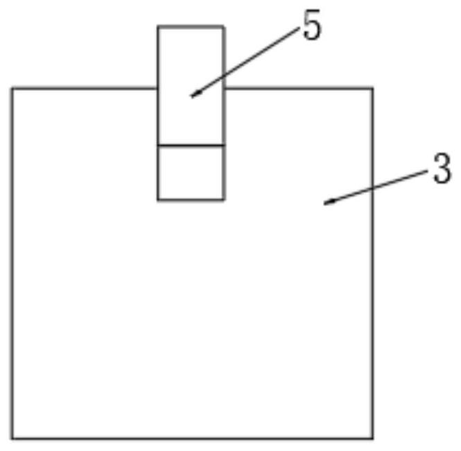 Automatic sampling water tank and use method thereof