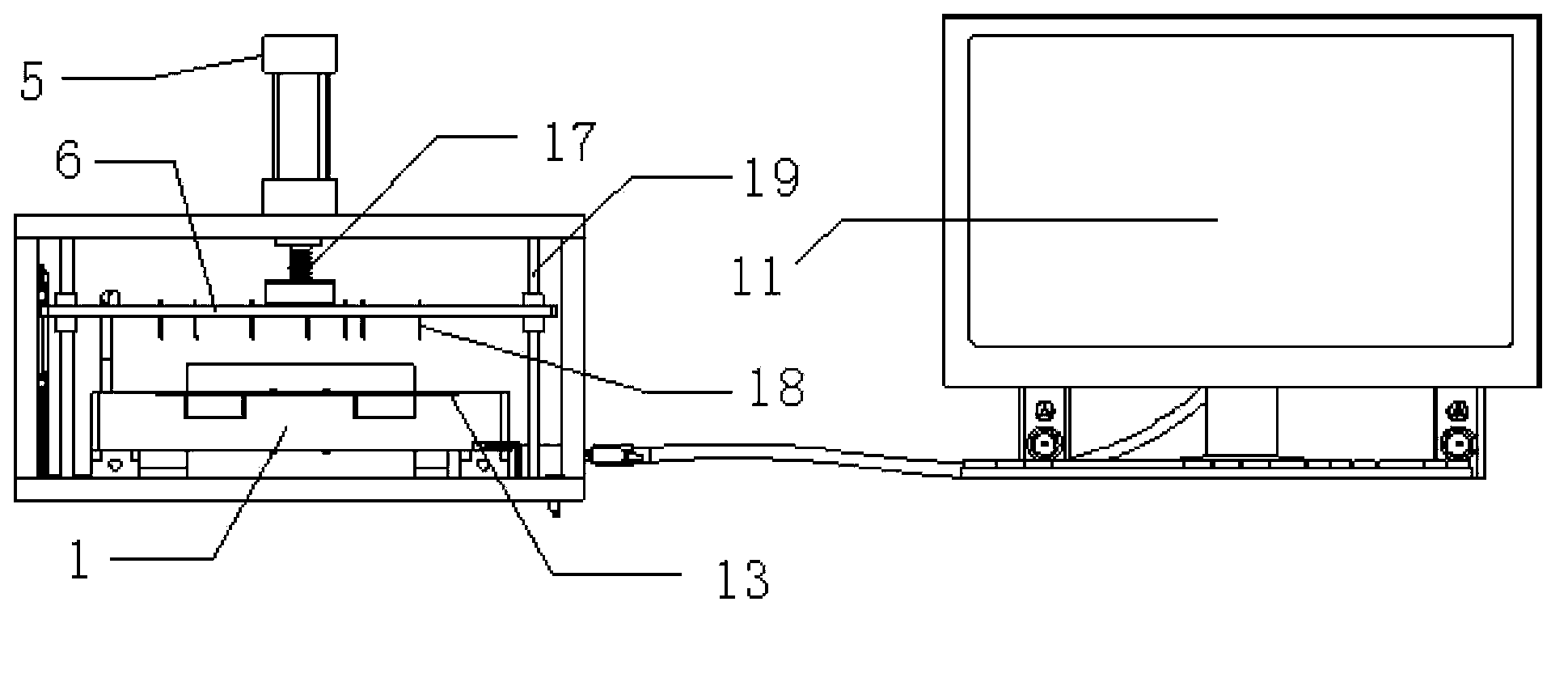 Detection device for detecting circuit board