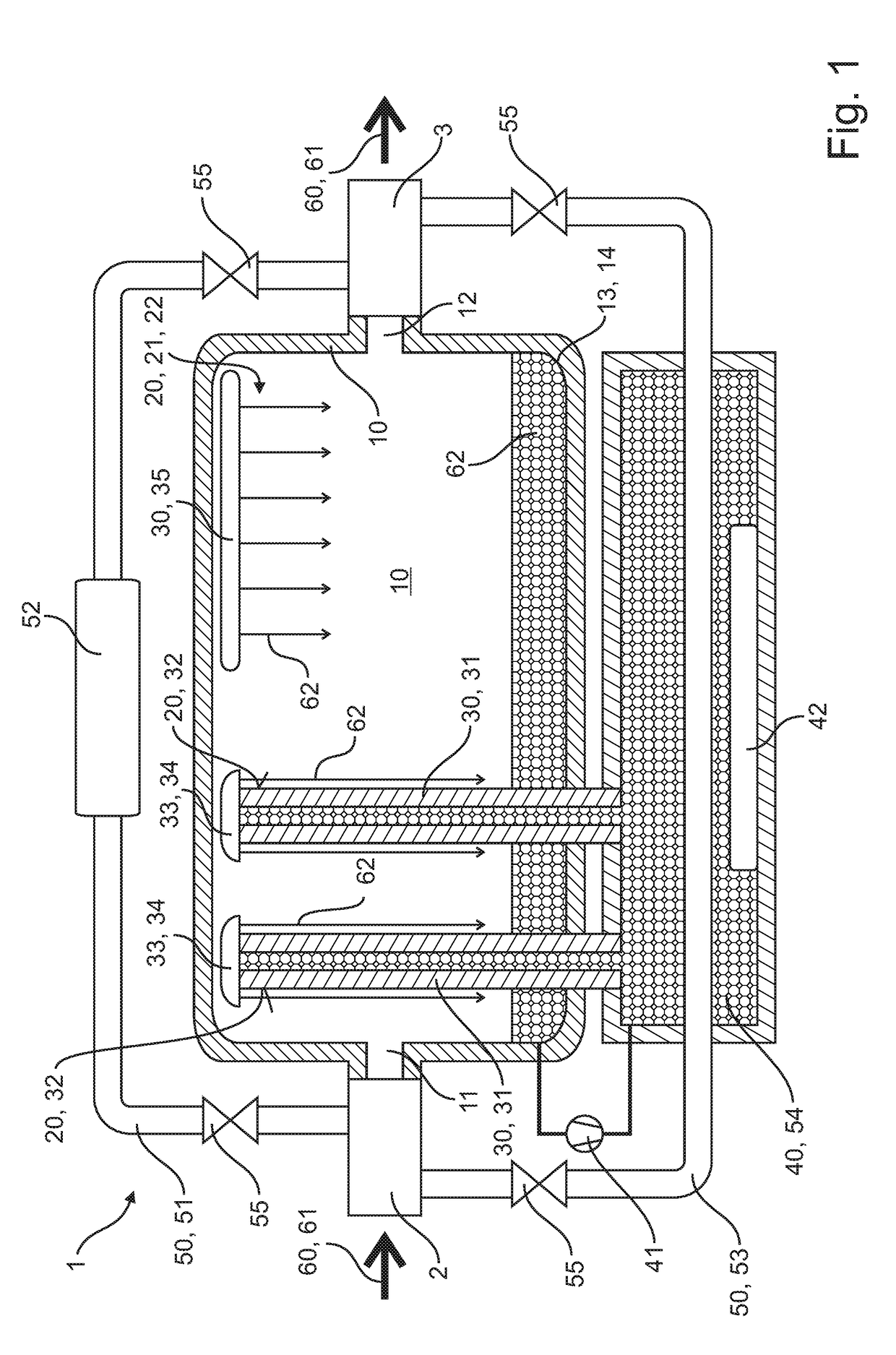 Conditioning module for regulating the temperature of and humidifying a flowing gas