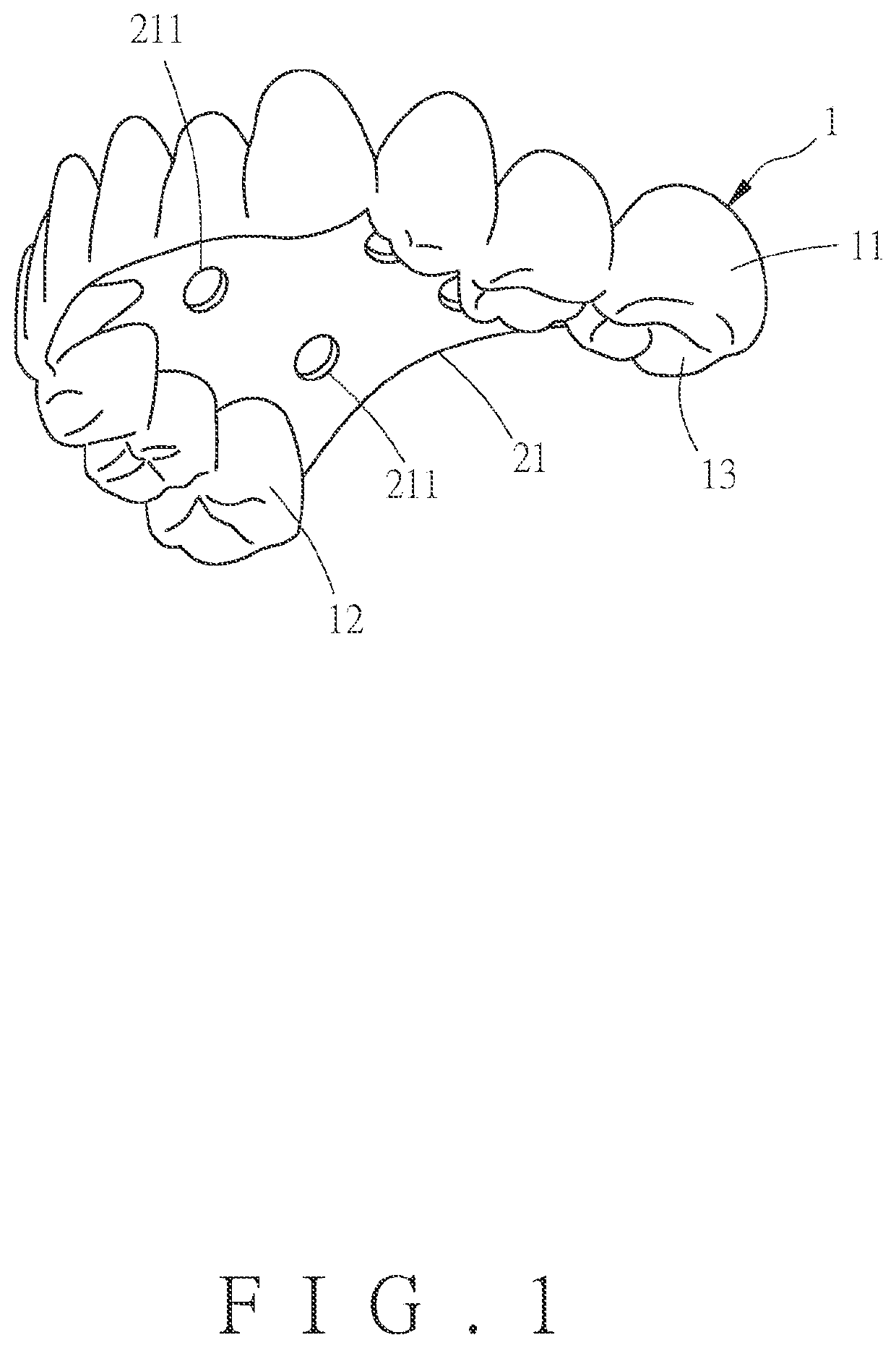 Oral appliance as swallowing auxiliary device with coverage of maxillary teeth and a manufacturing method thereof