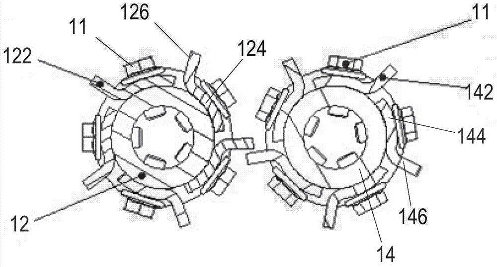 Combined Stem Puller and Corn Harvester for Corn Harvesters