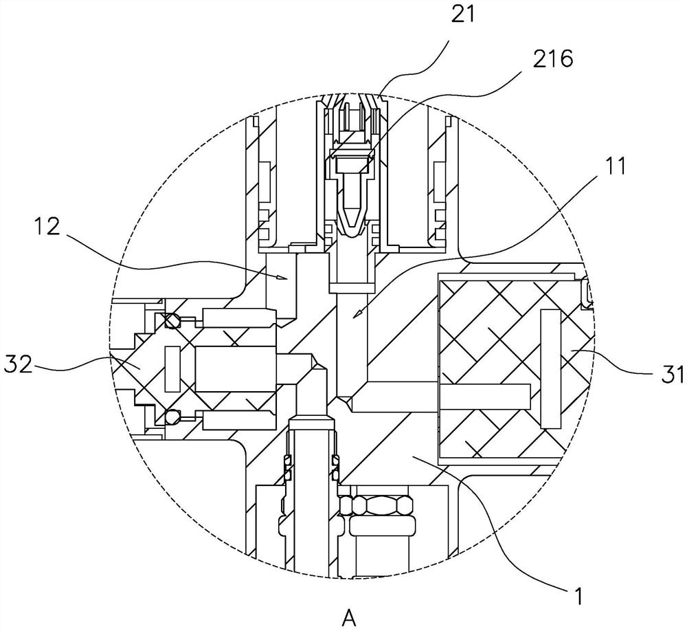 A kind of qi and water faucet