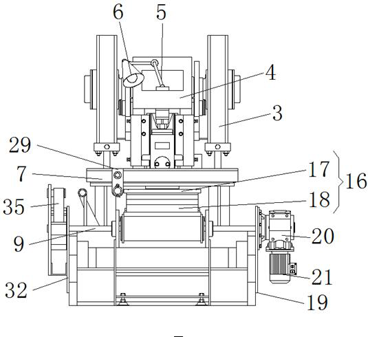 Vertical thermoplastic material injection molding machine and operation method thereof